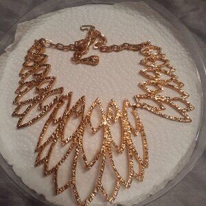 Stunning Celebrity NY "Cleopatra" style bib Necklacelace
